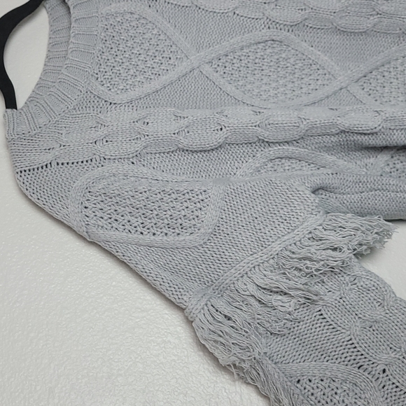 &merci Boho Sweater Cable Knit Bodice Fringe Sleeves Ribbed Hem Size Large Gray - Picture 7 of 11